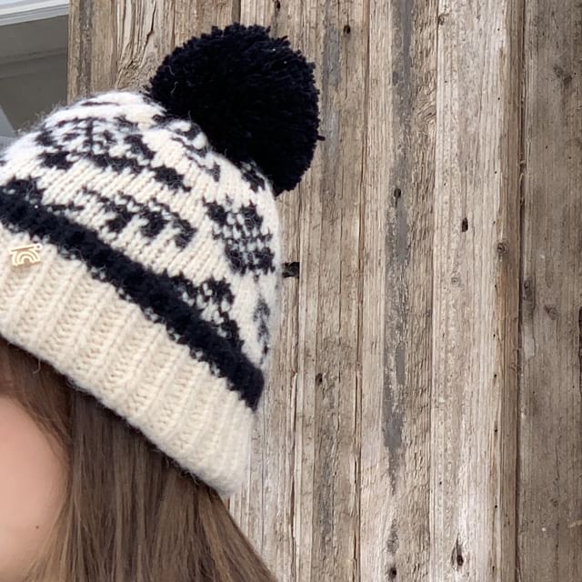 Patterned Beanie Pom