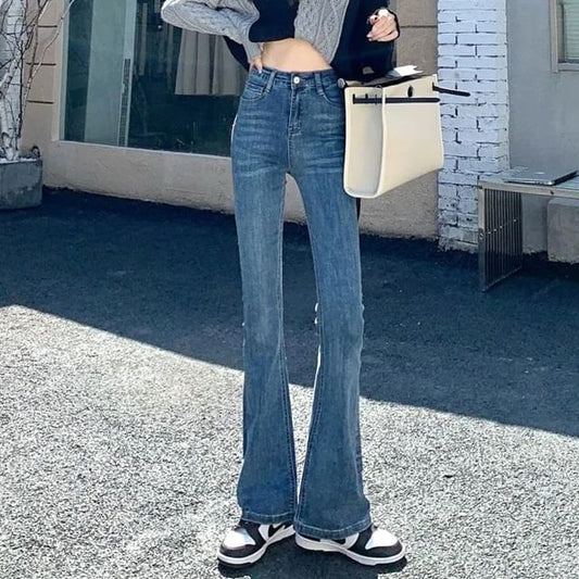 Flared High Jeans Waist