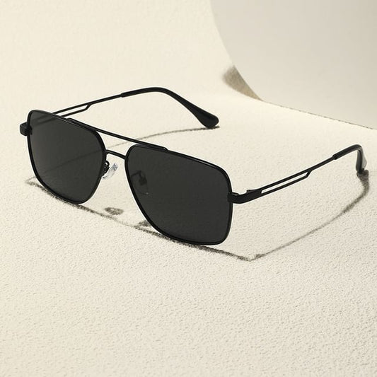 Metal Aviator Sunglasses