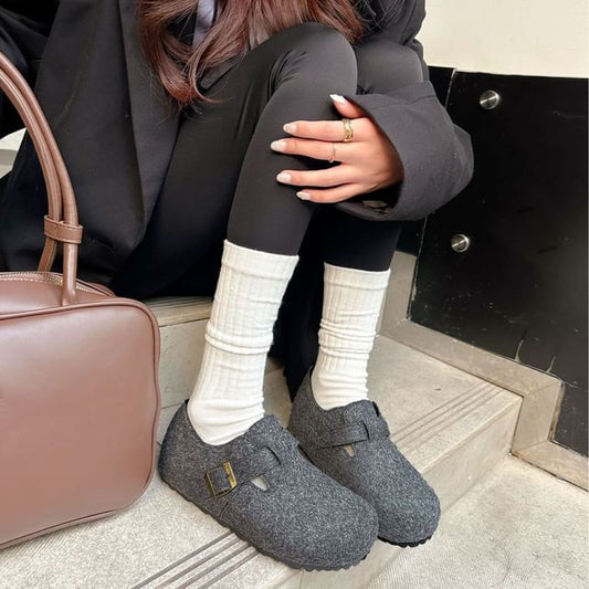 Mules Buckled / Slip-Ons