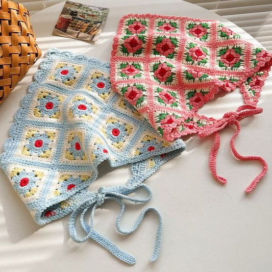 Knit Floral Head Triangle Scarf Plaid