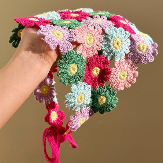 Triangle Head Knit Floral Scarf