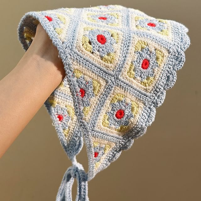Knit Floral Head Triangle Scarf Plaid