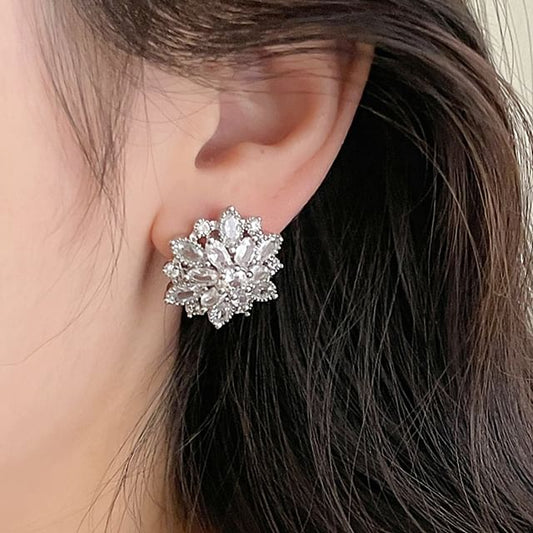 Rhinestone Stud Flower Earring