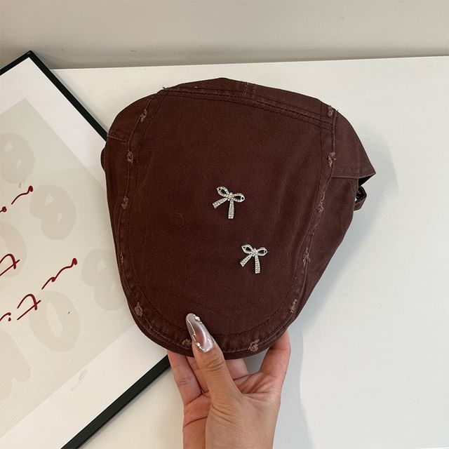 Flat Distressed Bow Cap Plain