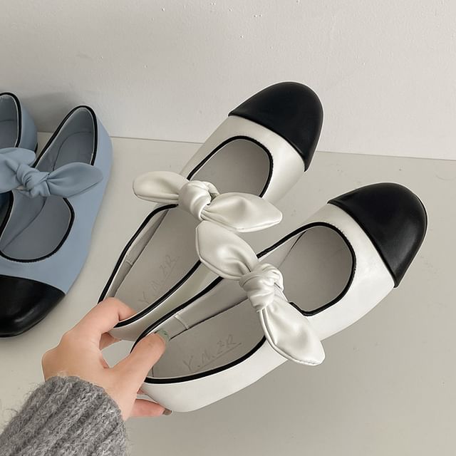Flats Cap Jane Mary Accent Bow Leather Faux Toe