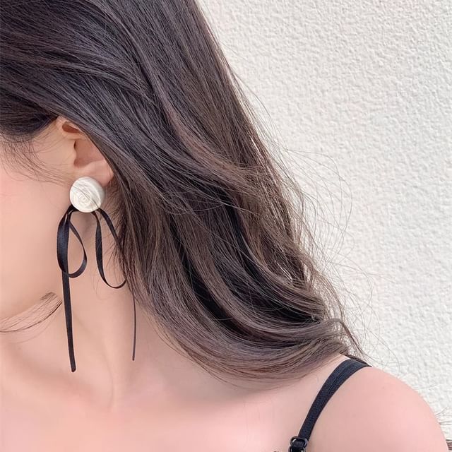 Earring Stud Ribbon Flower