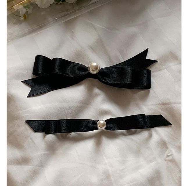 Faux Hair Pearl Clip Bow
