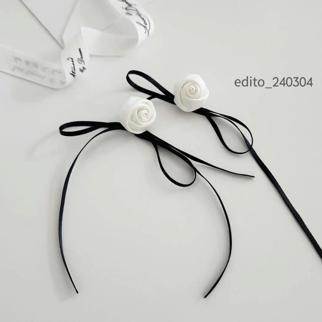 Earring Stud Ribbon Flower
