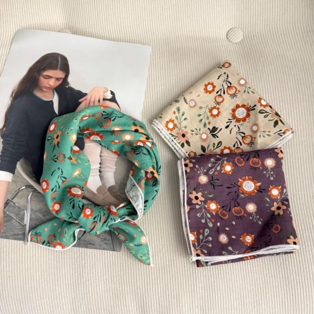 Floral Scarf Square Print