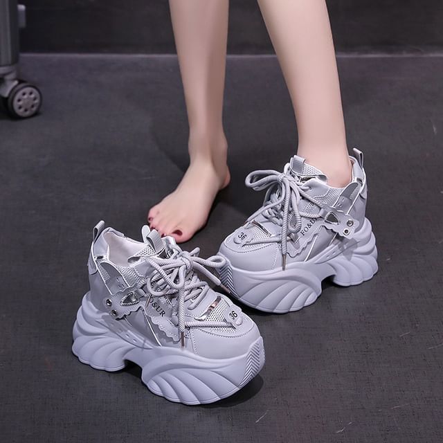 Lace-Up Lettering Sneakers Platform