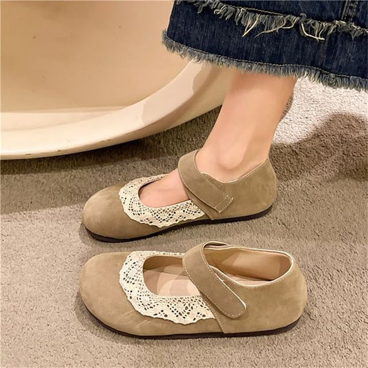 Trim Toe Lace Round Jane Flats Mary