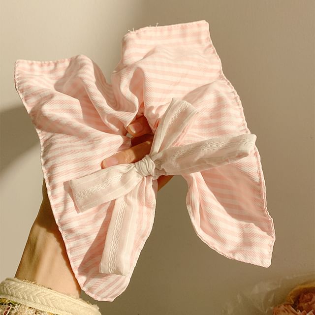 Scrunchie Plaid