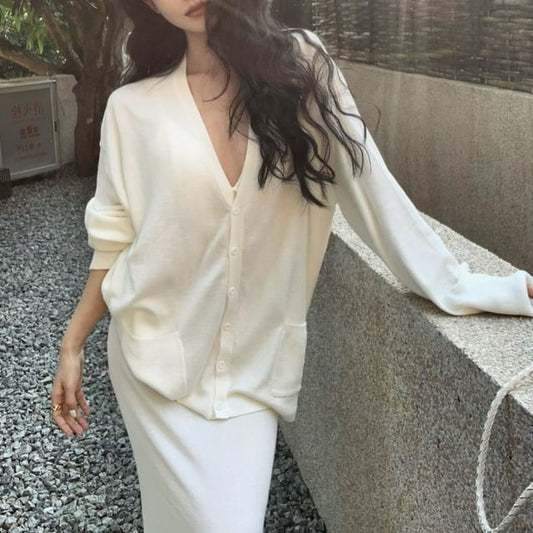 V-Neck A-Line Plain Blouse / Waist Long-Sleeve Mid Maxi Skirt