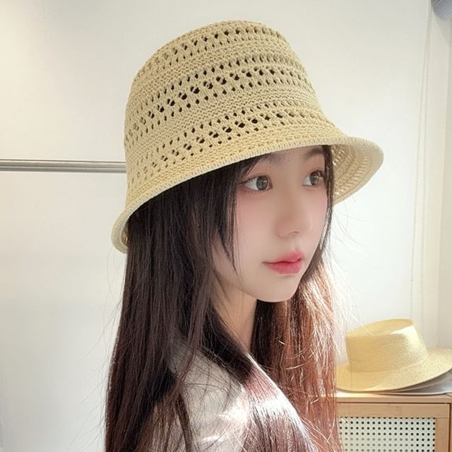 Plain Straw Cloche Hat