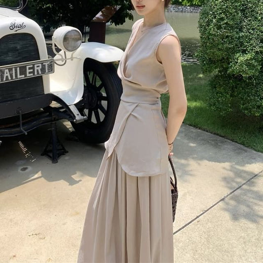 + Waist Set: V-Neck Tank A-Line Maxi Elastic Top Plain Skirt Asymmetrical