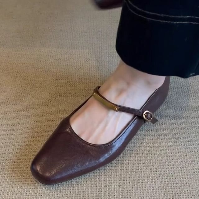 Flats Jane Metal Toe Accent Square Mary