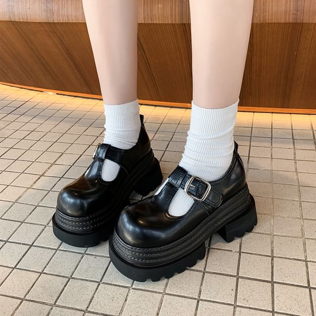 Jane Plain Platform Faux Shoes Mary T-Strap Leather