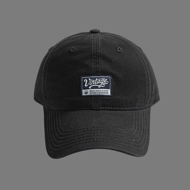 Label Applique Cap