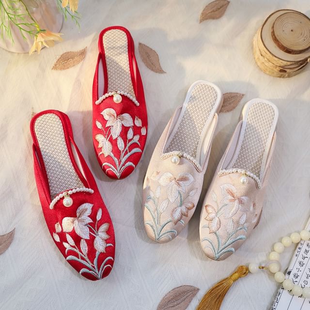 Mules Faux Pearl Embroidered Floral