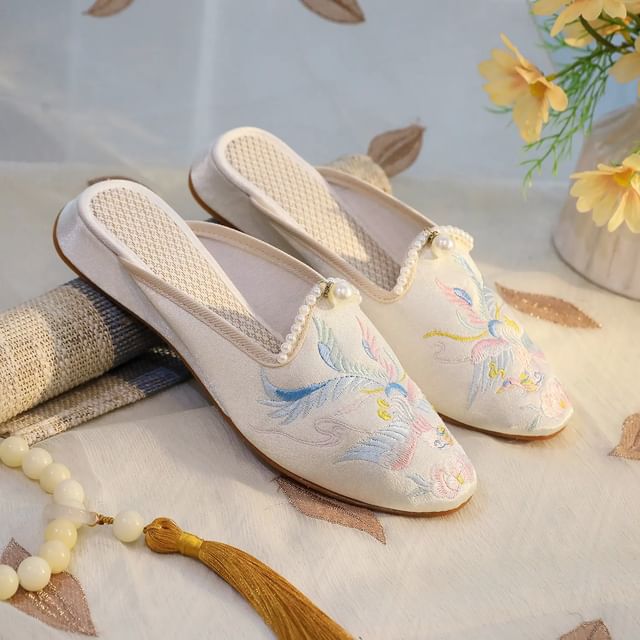Mules Faux Embroidered Pearl