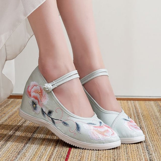 Floral Heel Wedge Embroidery Shoes