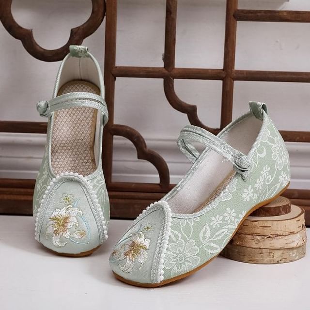 Heel Wedge Embroidery Floral Shoes