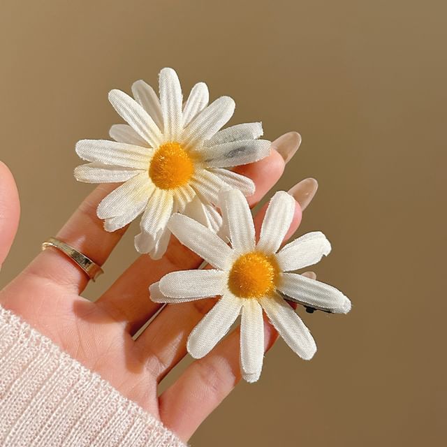 Daisy Hair Clip Set