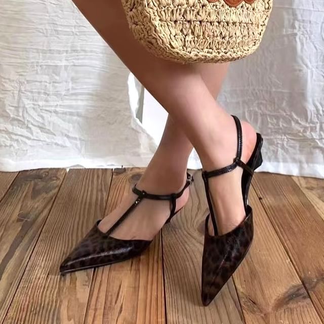 Toe Print Leopard Slingback Pointed Sandals