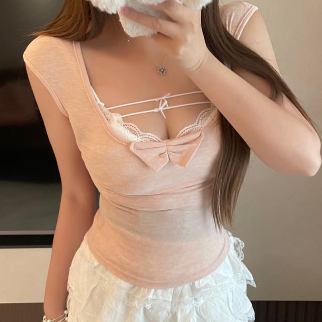 Bow T-Shirt Top Scoop Bra Neck Lace Panel Fit / Slim Cap-Sleeve