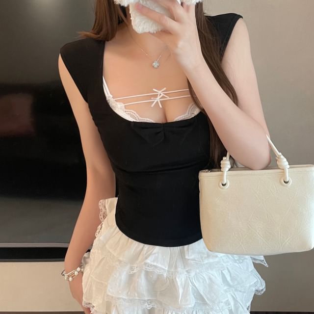 Bow T-Shirt Top Scoop Bra Neck Lace Panel Fit / Slim Cap-Sleeve