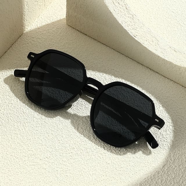Sunglasses Geometric Frame
