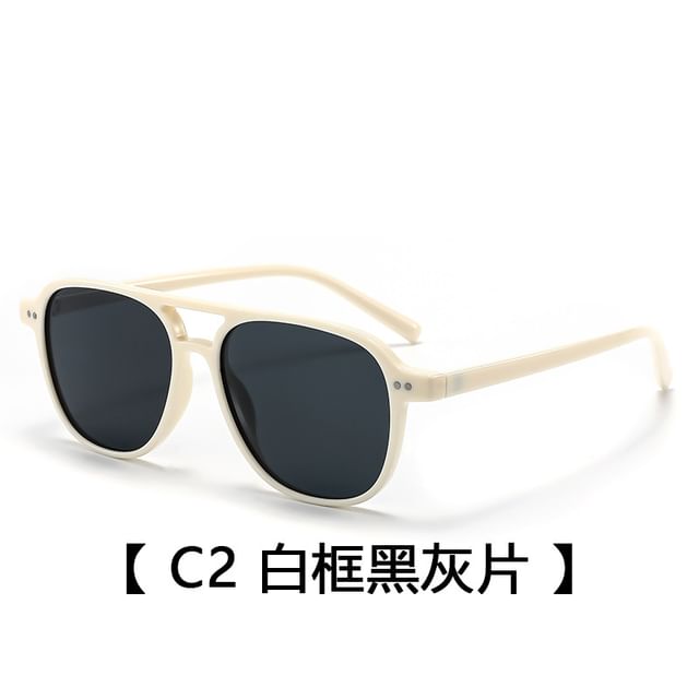 Aviator Plastic Sunglasses