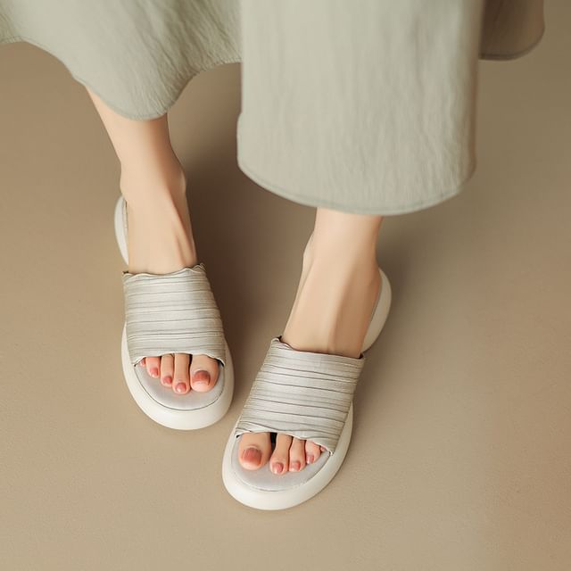 Slide Plain Sandals Platform