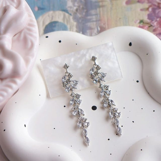 / Earring Rhinestone Drop Leaf Clip-On