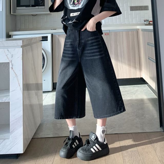 Wide High Leg Capri Waist Washed Jeans