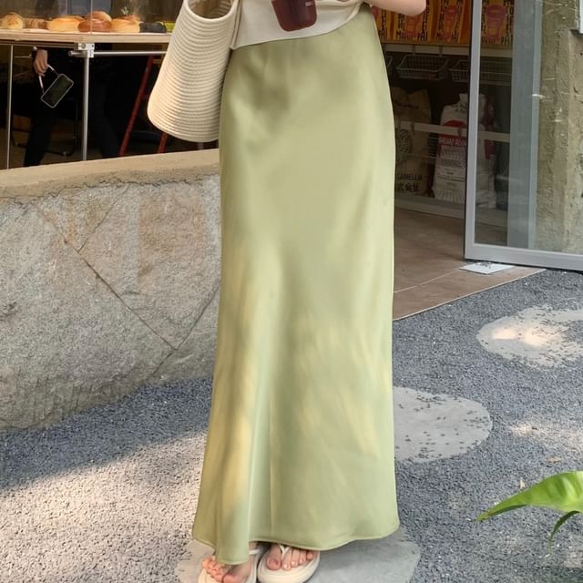 Maxi Skirt Rise Plain High H-Line