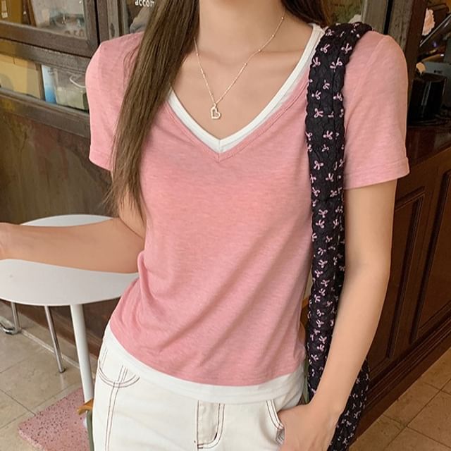 Contrast Two-Piece Short-Sleeve Trim Mock Tee V-Neck