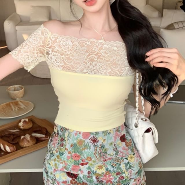 High Plain Lace / Mini Tee Short-Sleeve Rise Off-Shoulder Trim Pencil Floral Skirt