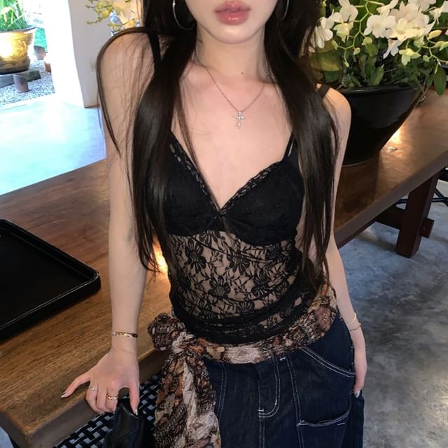 Lace Camisole Bow Plain V-Neck Top