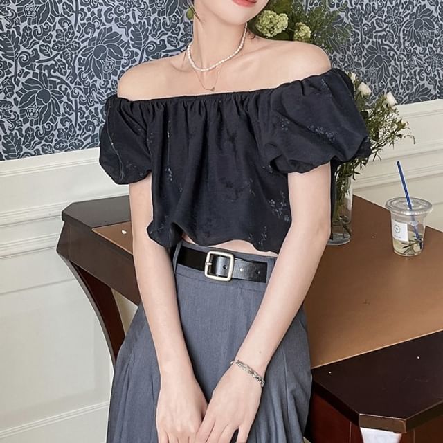 Off Puff-Sleeve Crop Plain Shoulder Blouse