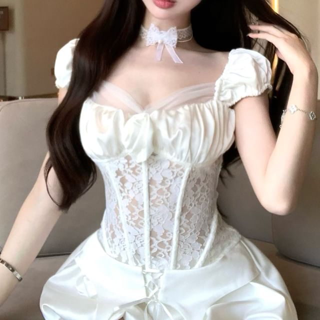 Lace Square-Neck Shorts Waist High Fishbone Balloon / Top Puff-Sleeve