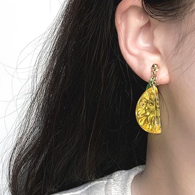 / Lemon Clip-On Earring Drop