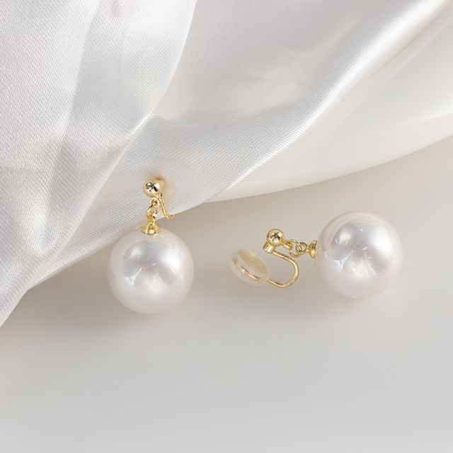 Pearl Faux Clip-On Drop / Earring