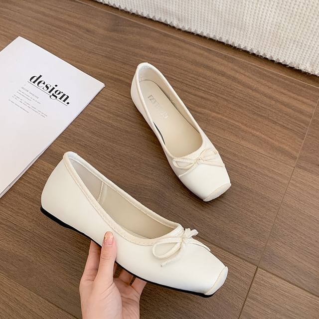 Accent Flats Toe Square Ribbon