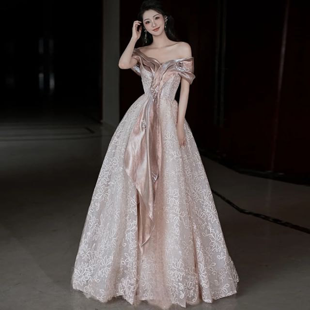 Accent Lace Short-Sleeve Evening Gown Off-Shoulder Floral A-Line