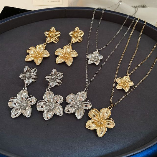 Alloy Earring Floral Necklace / Drop Pendant