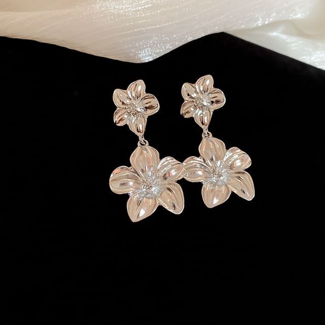 Alloy Earring Floral Necklace / Drop Pendant