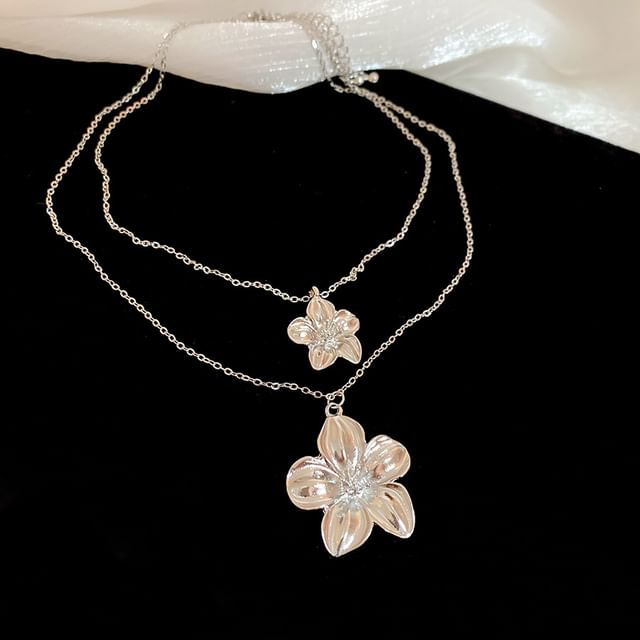 Alloy Earring Floral Necklace / Drop Pendant