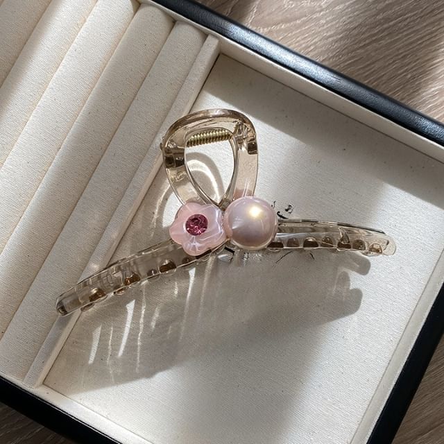 Flower Claw Pearl Acrylic Faux Hair